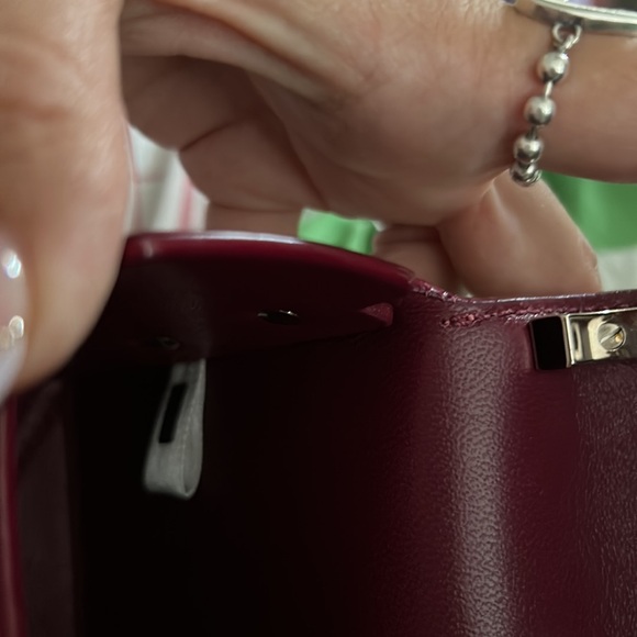 Jimmy choo purse great preloved condition silver chain handle crossbody - Picture 4 of 8